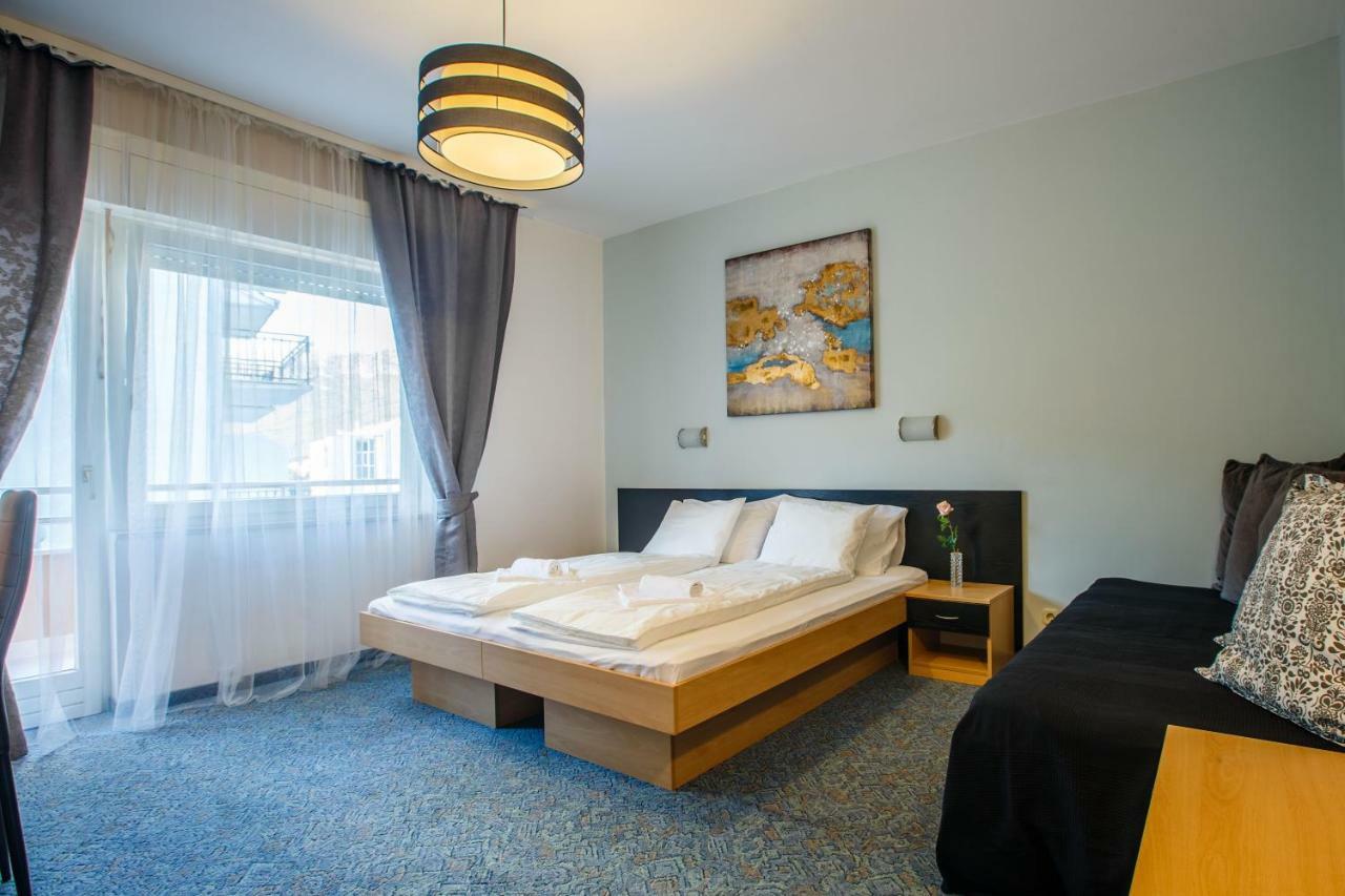 Rooms Split Stobreč Exterior foto